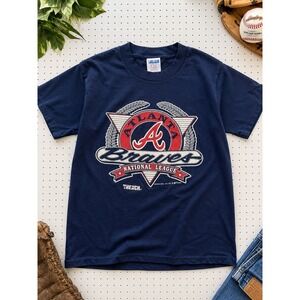 Vintage 1992 Atlanta Braves Trench MLB Graphic T Shirt Navy USA Made Mens M